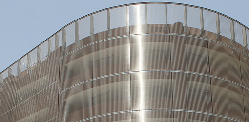 Stainless metallic mesh facade 316L grade