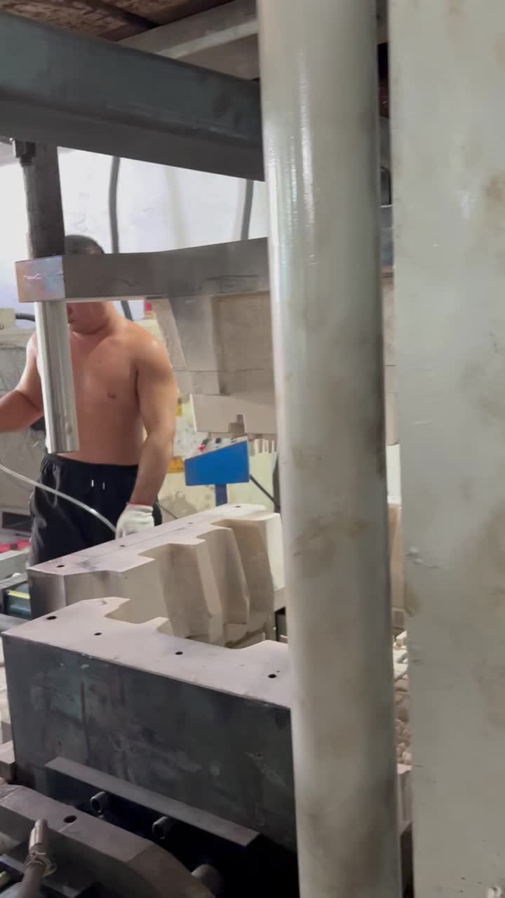 Gravity casting machine-debugging mold