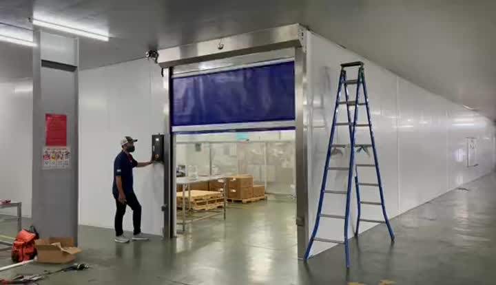 Porta de alta velocidade em PVC instalada no Vietnã