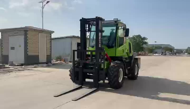 carrello elevatore fuori strada