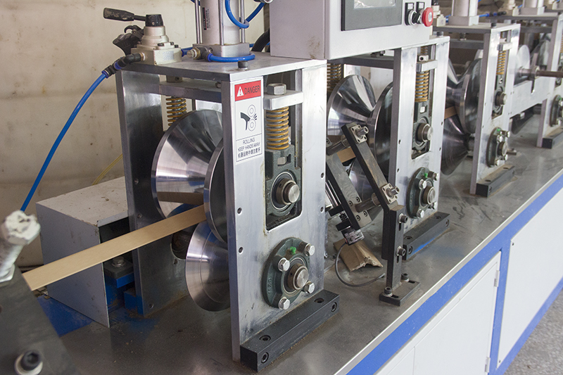 Paper Angle protector's production line