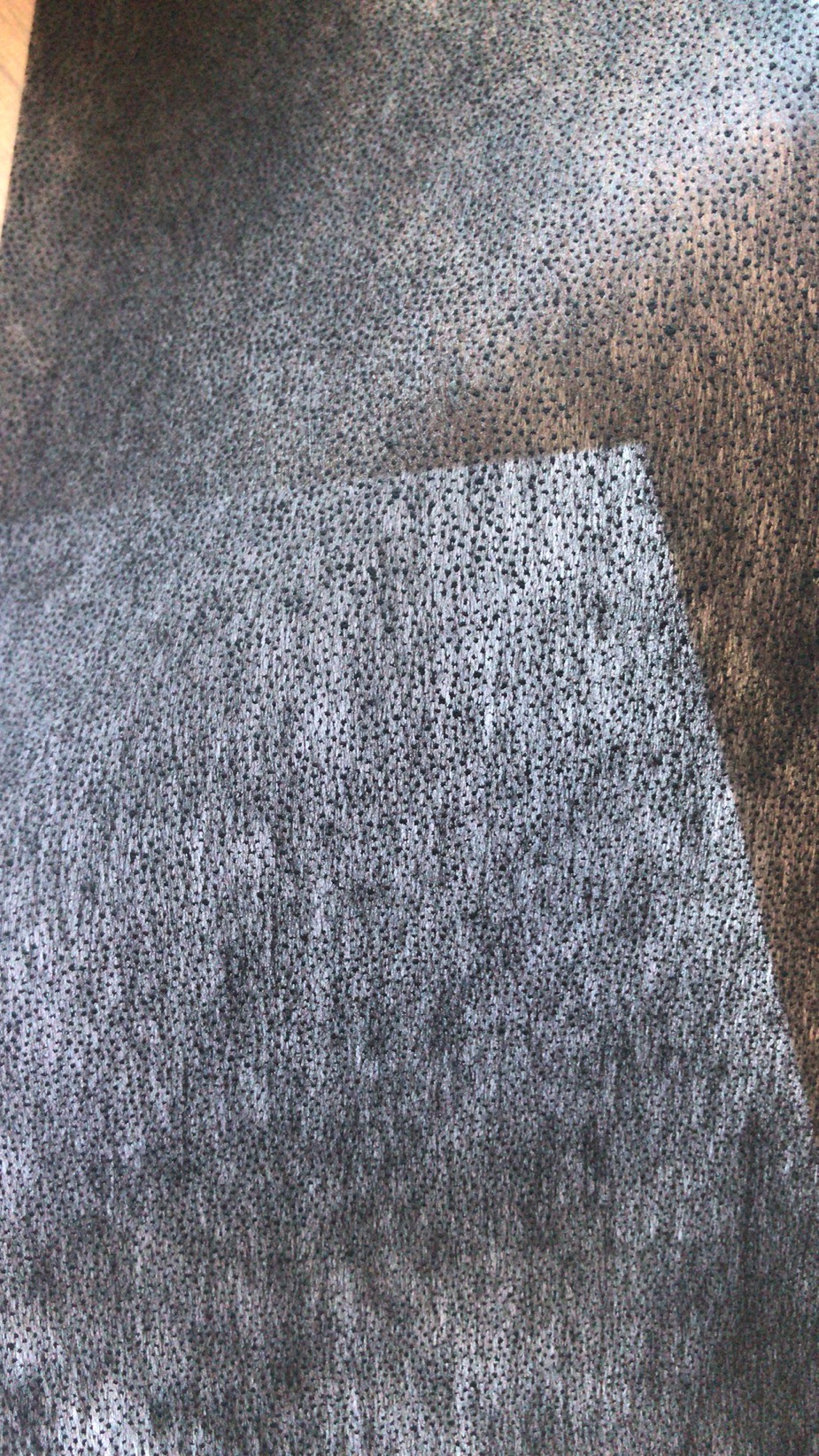 Fibrous activated carbon non-woven fabric