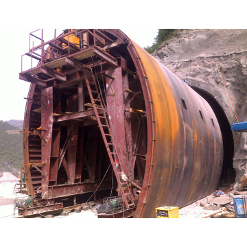 Construction of the Second Lining of Daliangzi Tunnel of Chenggui Railway Starts Construction