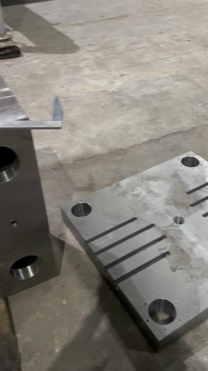 500T gravity casting machine parts