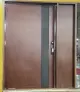 Μπροστινές πόρτες με γυάλινα πάνελ