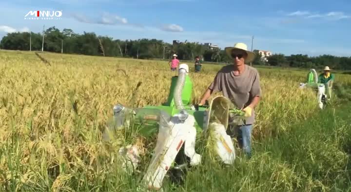 harvester crops machine
