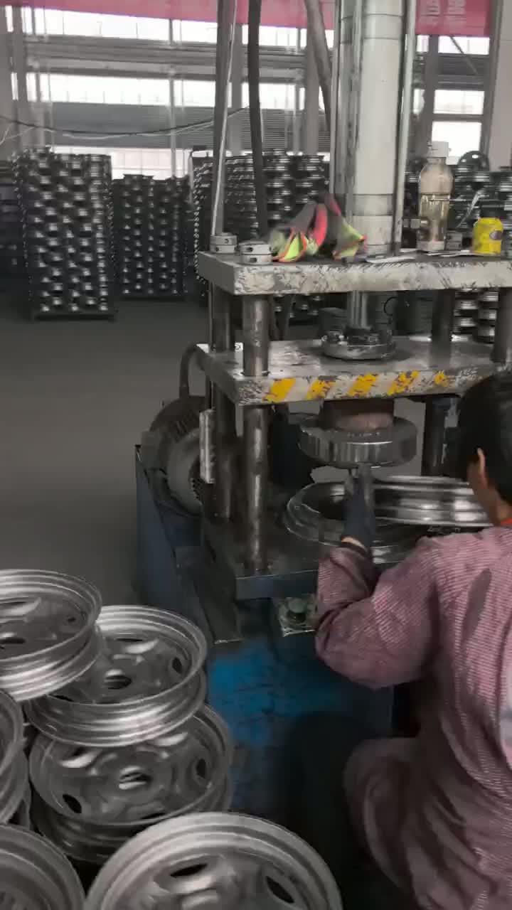 RIM AVANZADO DEL CUBRO DE RUEDA PARA RENDIMIENTO MEJORADO