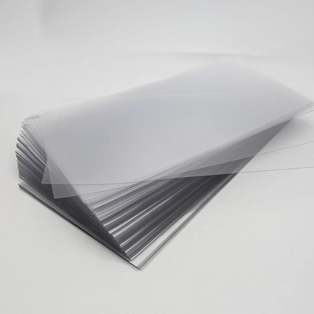 300 Micron Pharma PVC / PVDC Material da folha de filme Material de cartão de PVC Folha de plástico para medicamentos