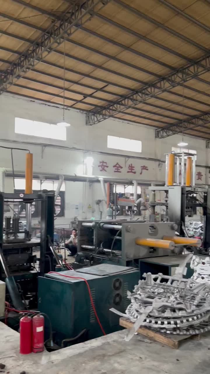 Gravity casting workshop