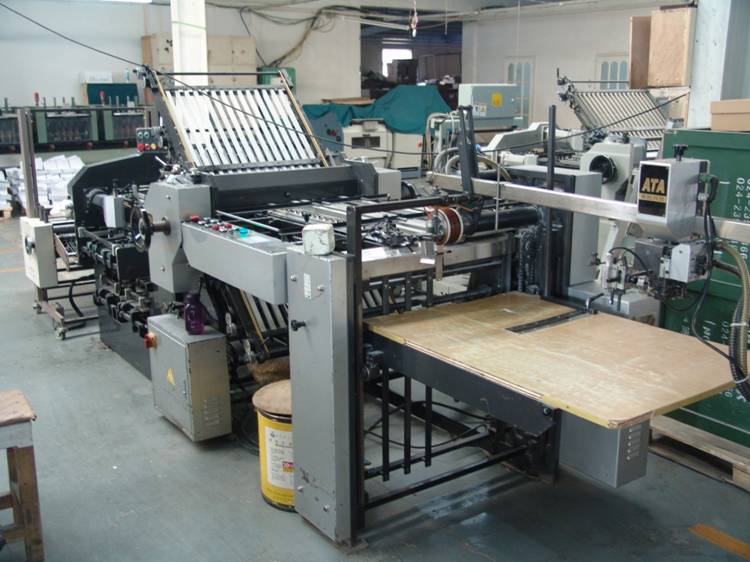 Folding machine