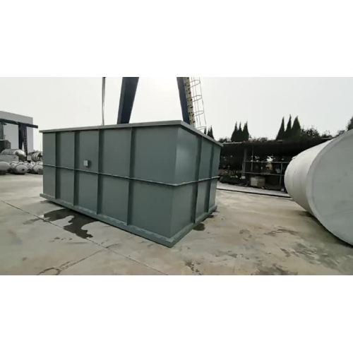 Cooling water tank