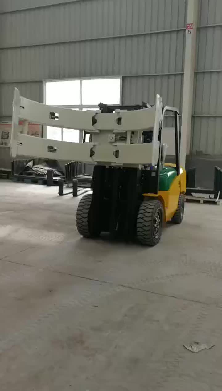 3 tan forklift dengan pengapit gulungan kertas