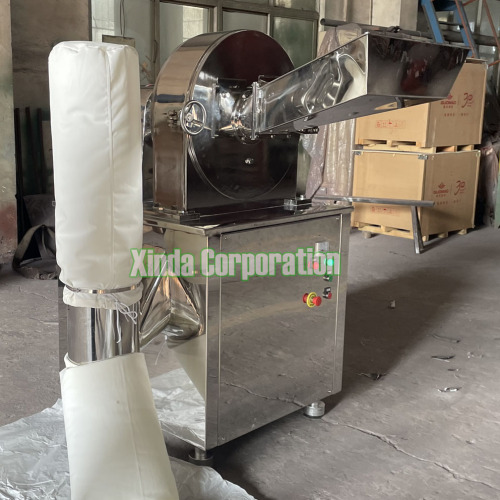 Newest design of Herbal Extract Powder Grinding Machine shipment for vietnam customer