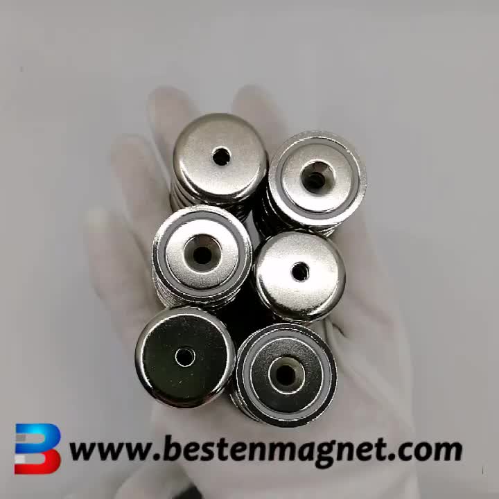 Magnete con base in acciaio D32.mp4