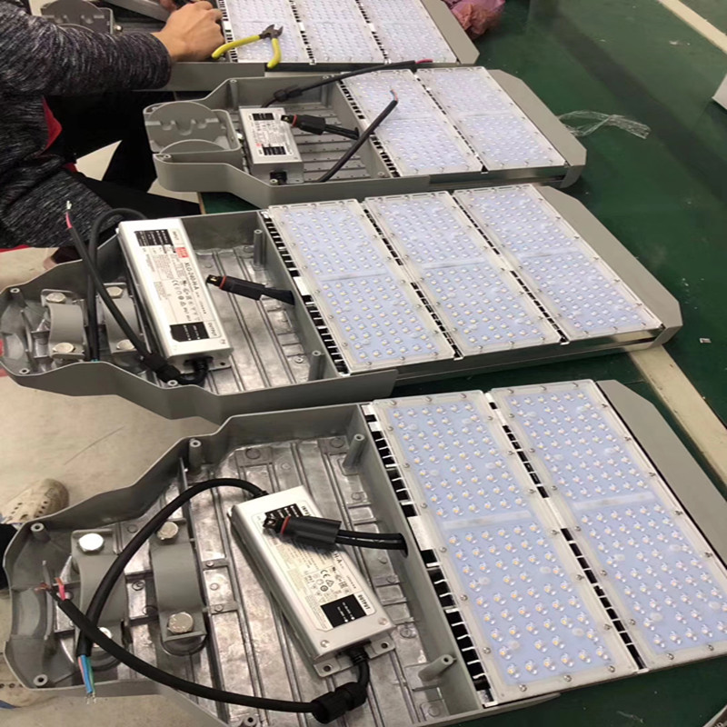 LED street light production