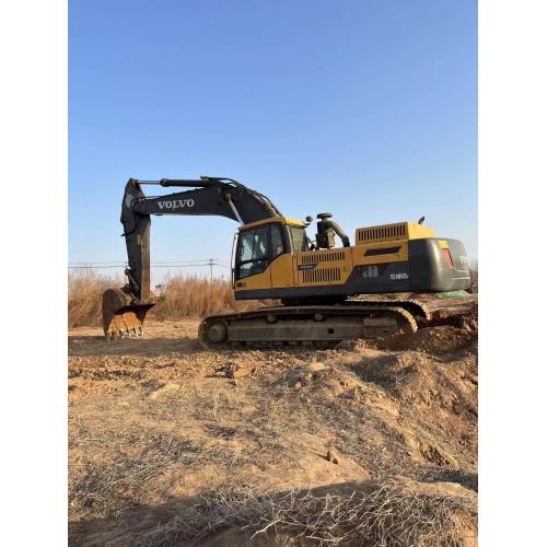 đã qua sử dụng Exacavator Volvo EC480D Hai bộ vận chuyển ra ngoài