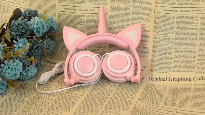 casque licorne rose 60s.mp4