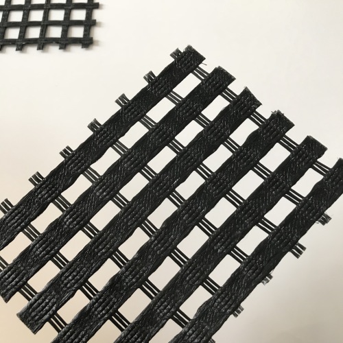 Geogrid takviyeli yapıların uygulanması