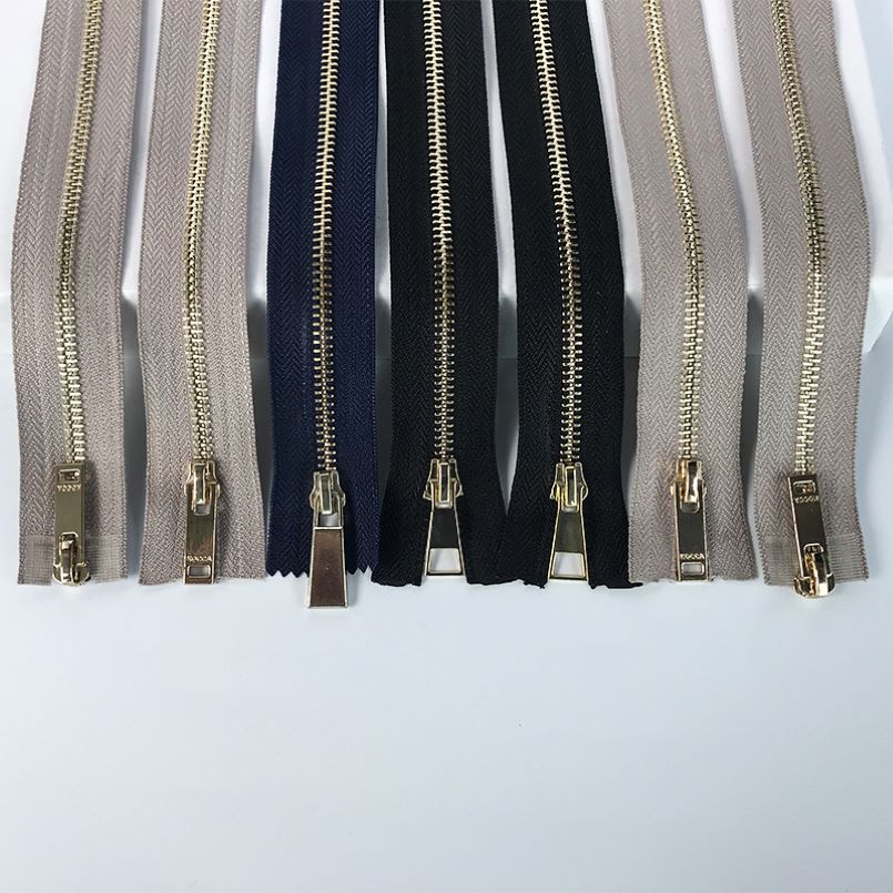 Distinct 12inch zippers in bulk