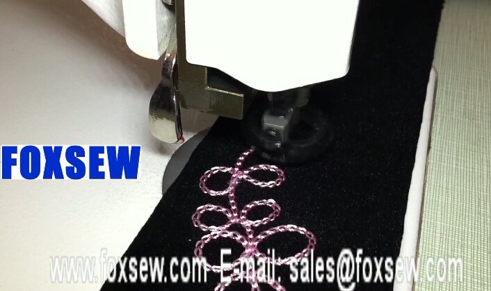 Handle Operated Embroidery Sewing Machine 
