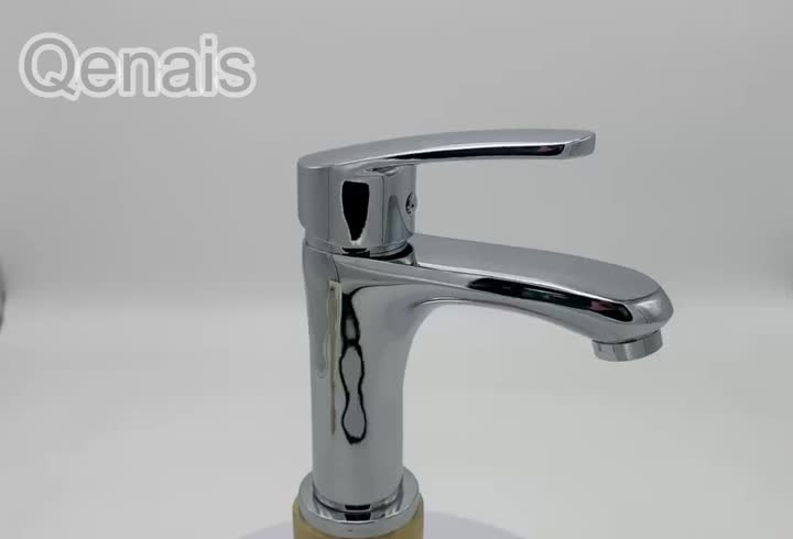 Traditional Style Single Handle Basin Faucet Brass