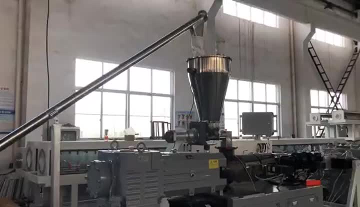 PVC Sewer Pipe 2 Head Making Machine .mp4