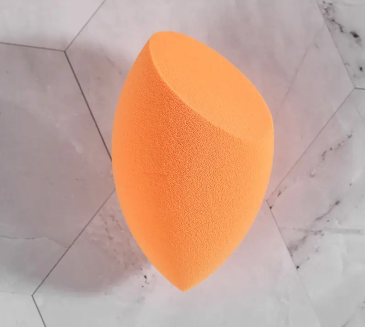 Made from non-latex material: soft feeling, well elasticity beauty sponge, and distinguishable colors. Funny christmas gifts