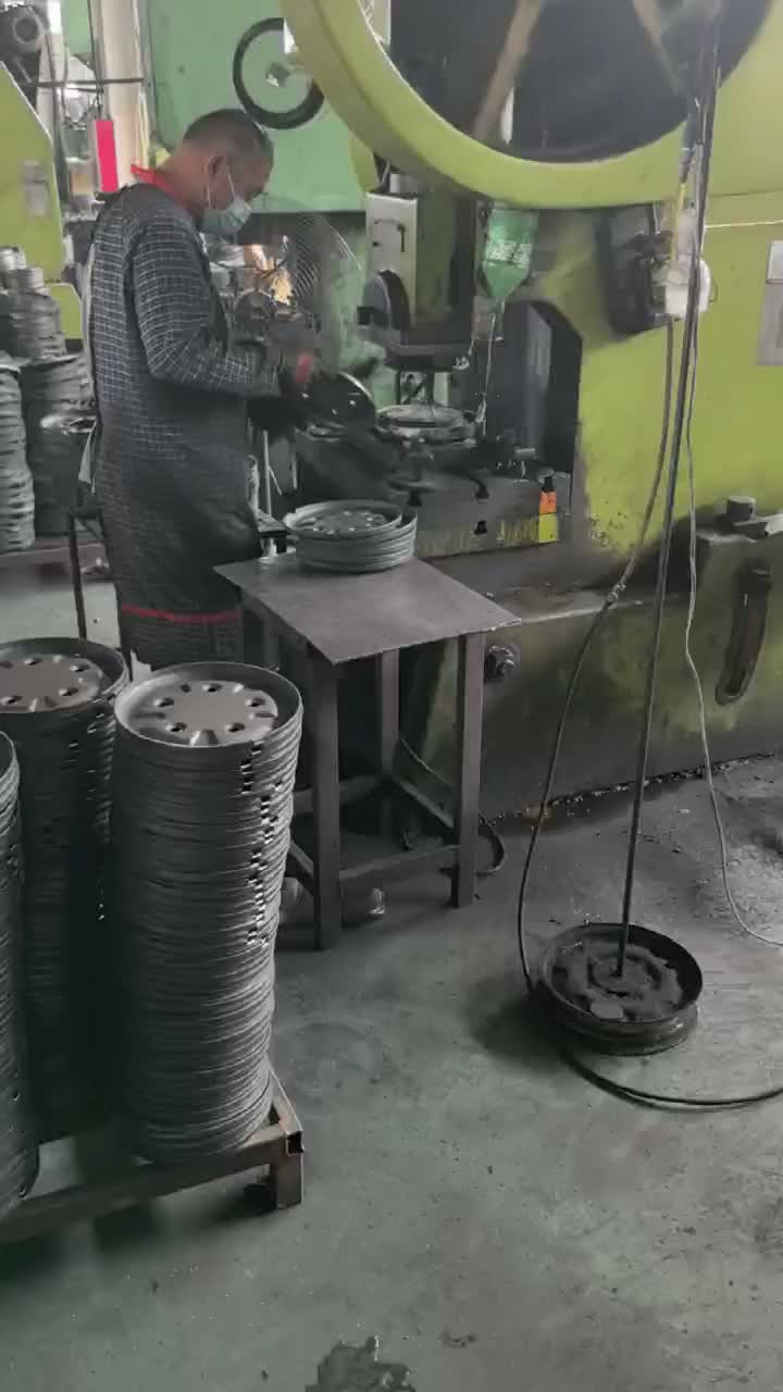 Rimbre de rueda de alto rendimiento moderno con diseño elegante