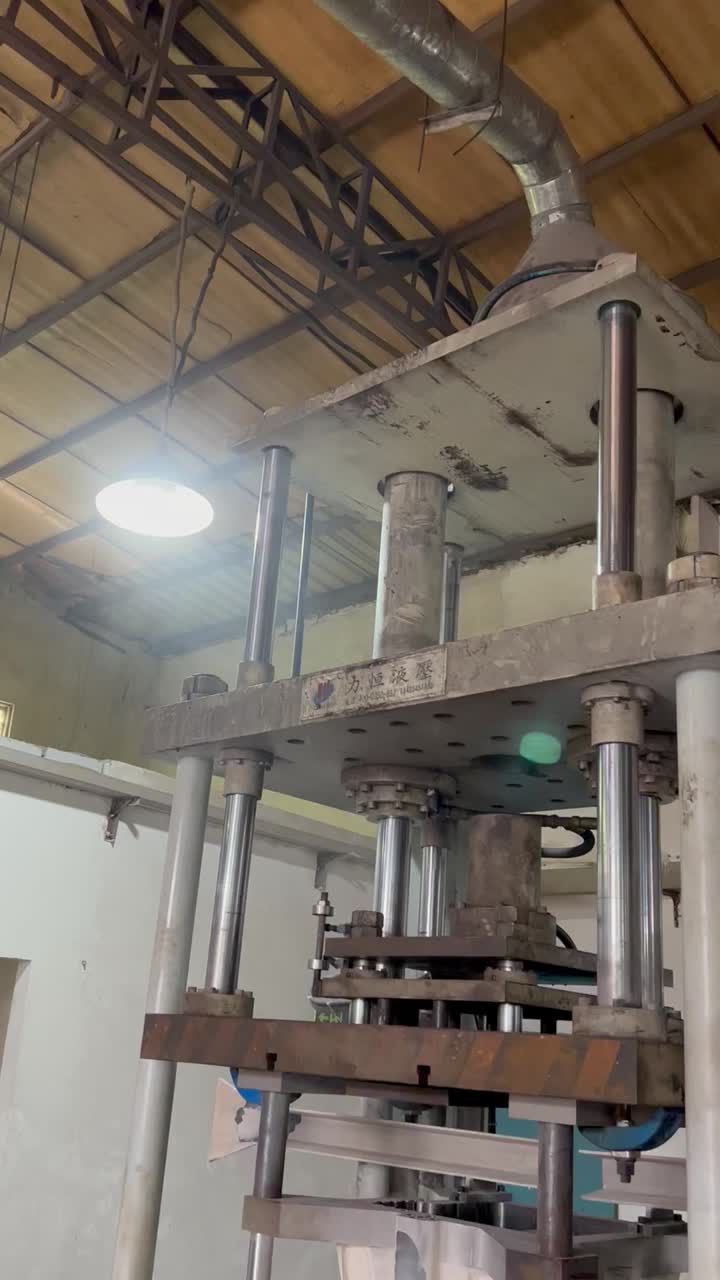 Gravity Casting Trial Mold Preparation - Spray Coating