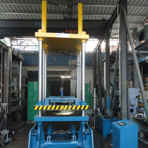 C-type CNC hydraulic press: heavy load and high efficiency, reshaping the production process