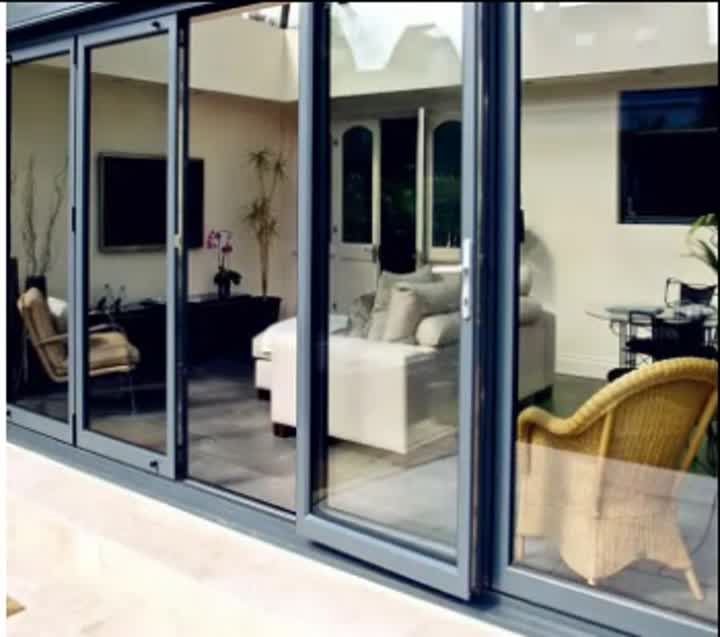 glass sliding or folding door or window 