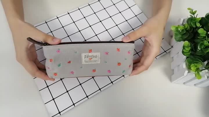 Small flower style cotton pencil case