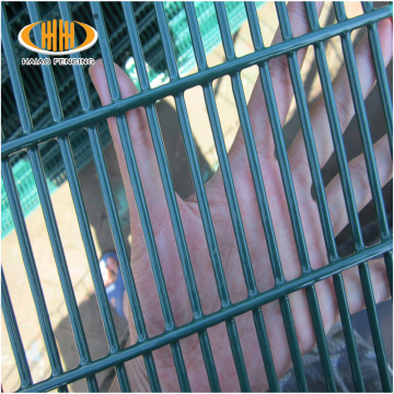 Ten Chinese Anti Climb Mesh Fence Suppliers Popular in European and American Countries