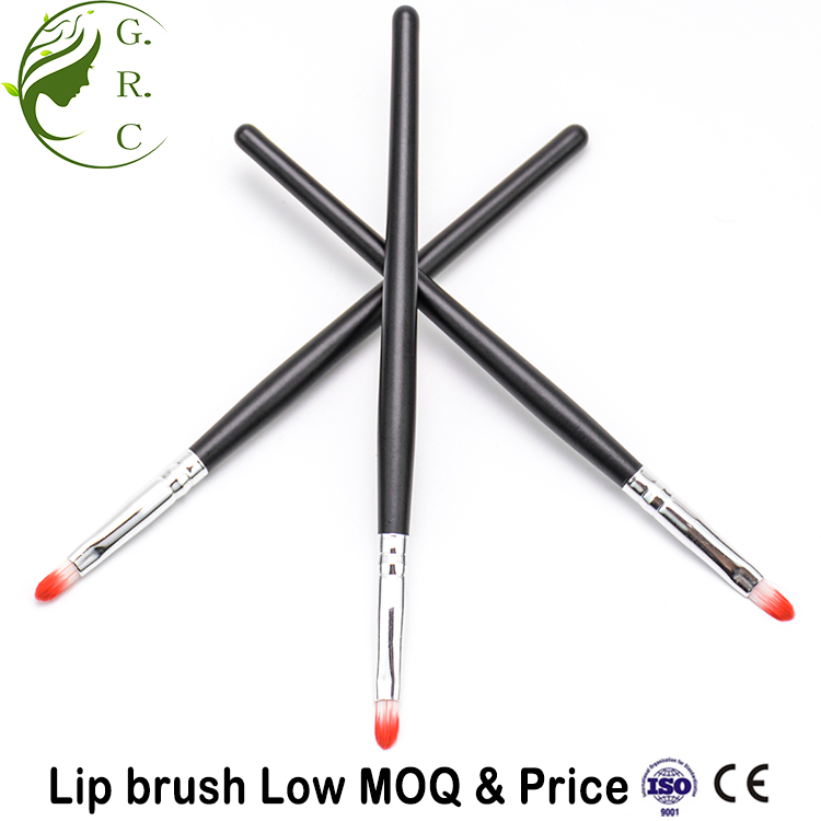 Mini Lip Brush