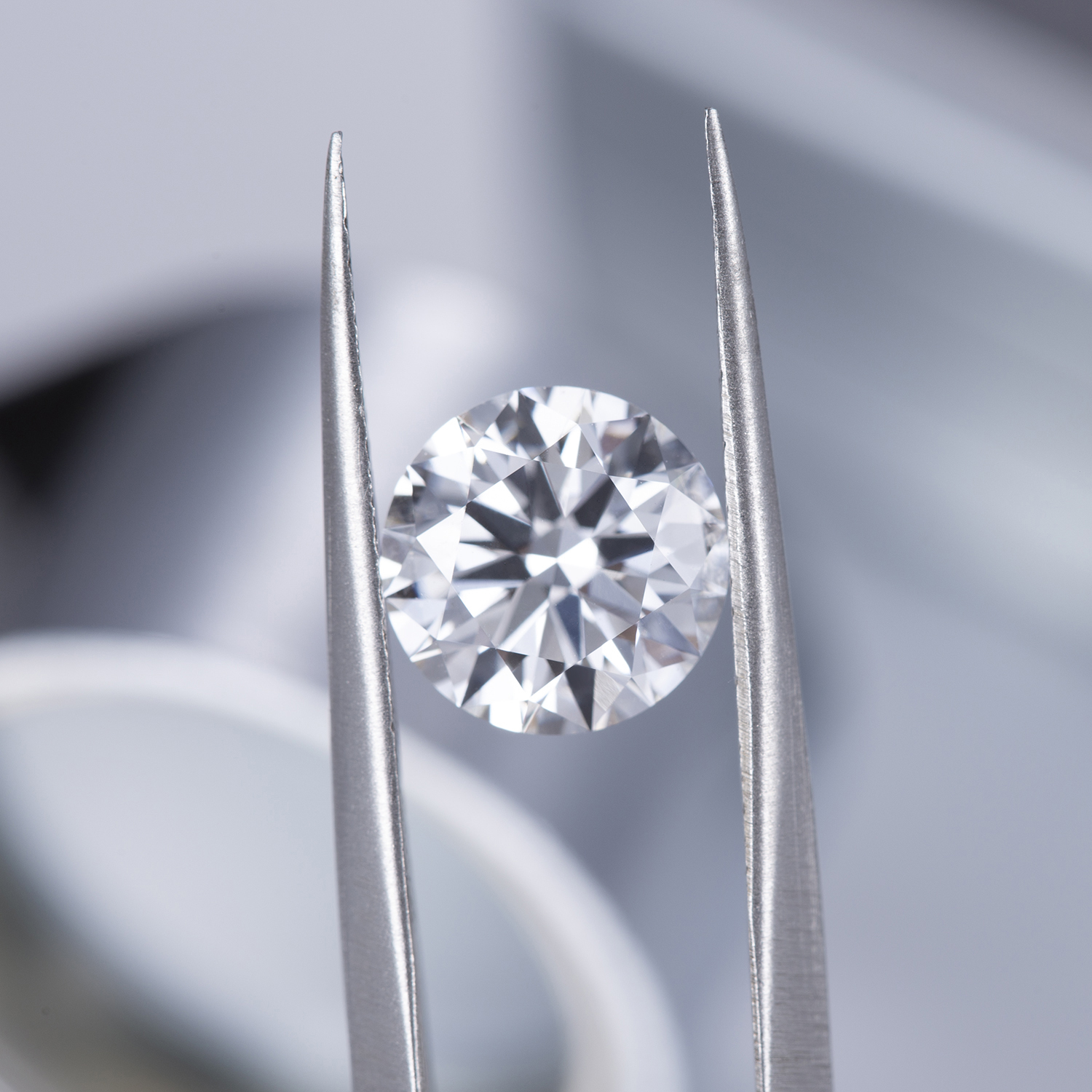 IGI Certified Lab သည် Loose Diamond.0 CT D အရောင် vs2 ရှင်းလင်းပြတ်သားစွာ CVD CVD