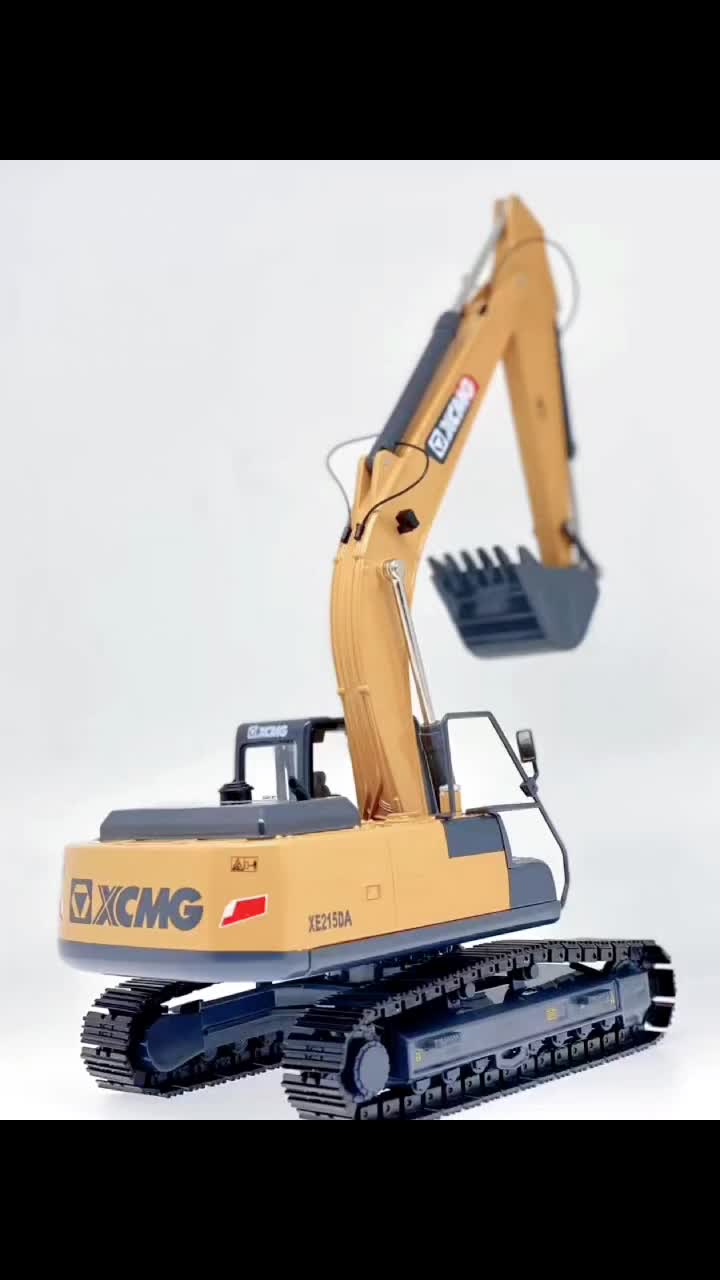 Ekskavator XCMG XE215 