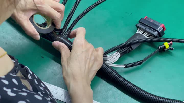 Insulated Rubber Tape Wrapping