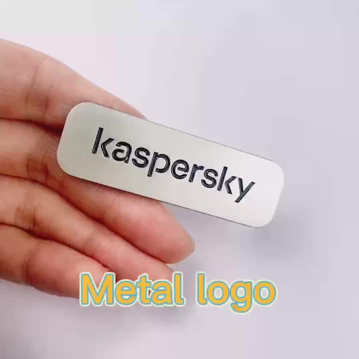 Tags de logotipo de metal personalizado