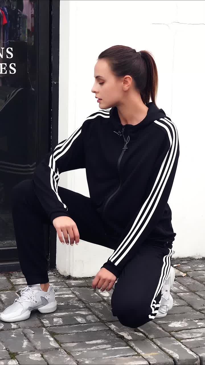 Woman Tracksuit 