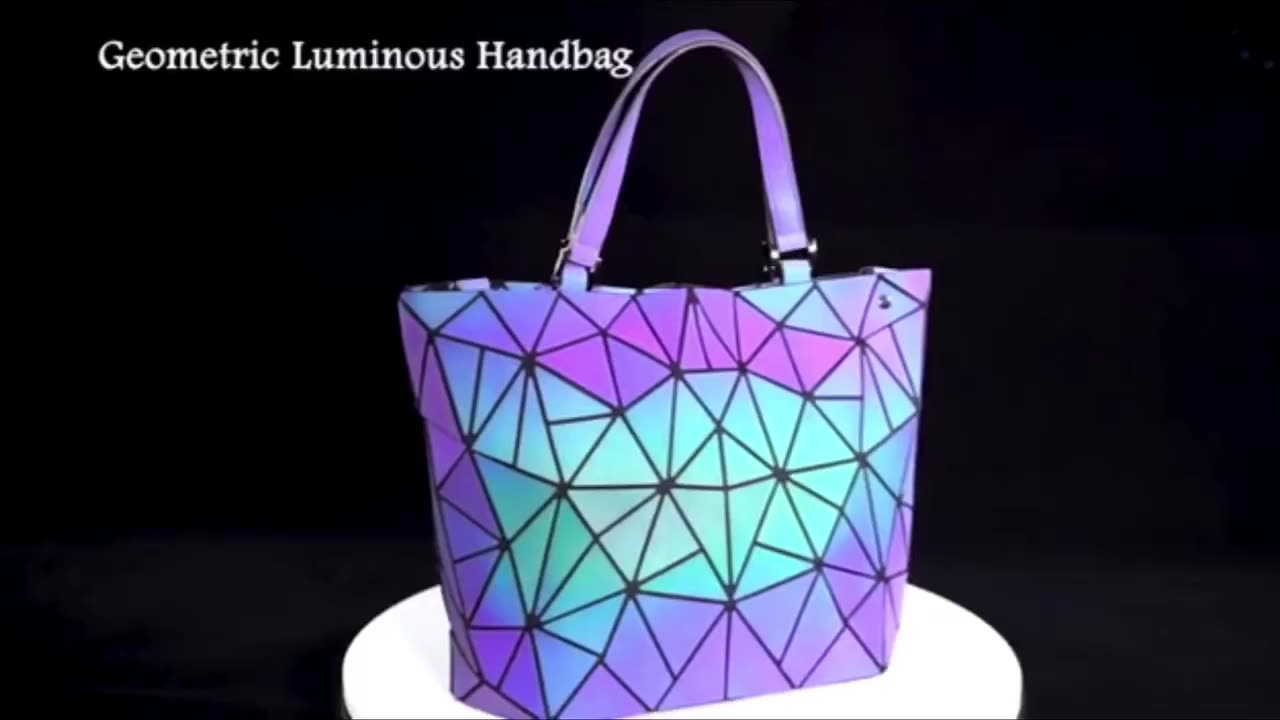 Hot sale fashion trends ladies bags ladies geometric luminous bag New reflective  purses and luxury hand bags1