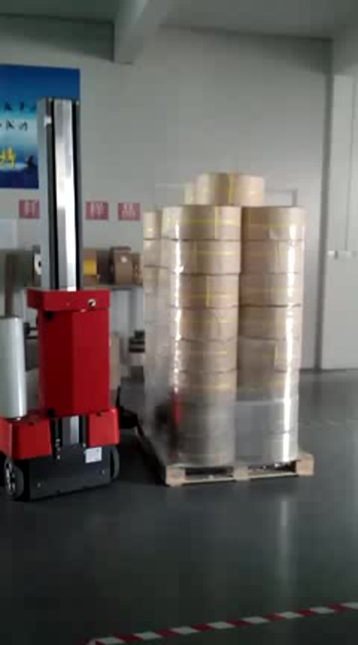 robot wrapping machine.mp4