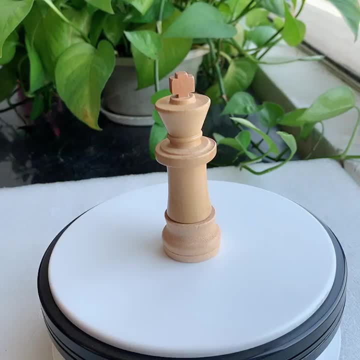 lecteur flash usb en bois d&#39;échecs.mp4