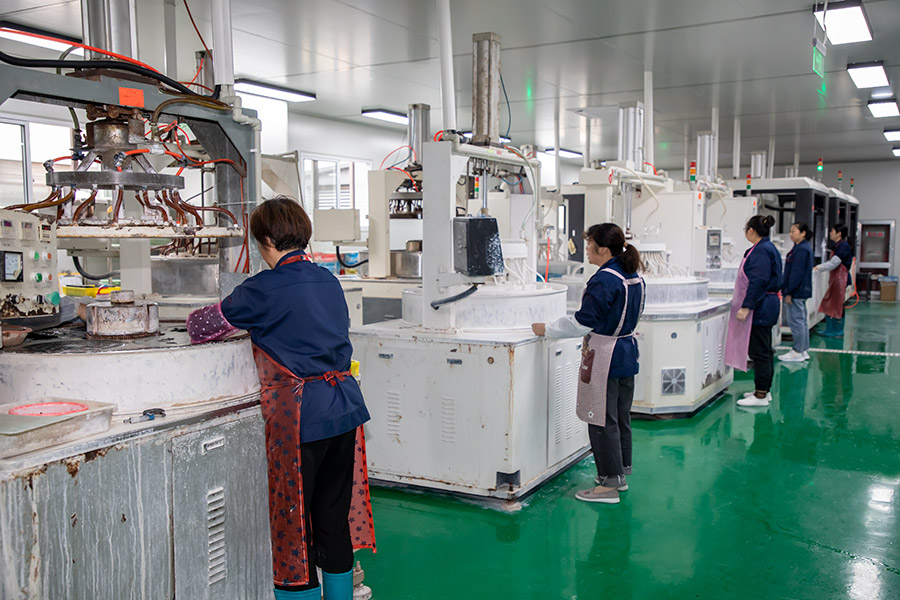 Precision grinding equipment