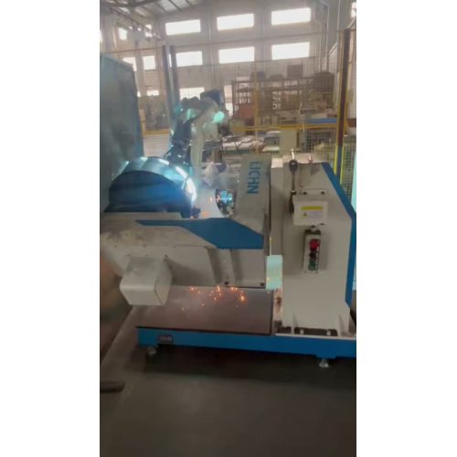Automatic welding machine