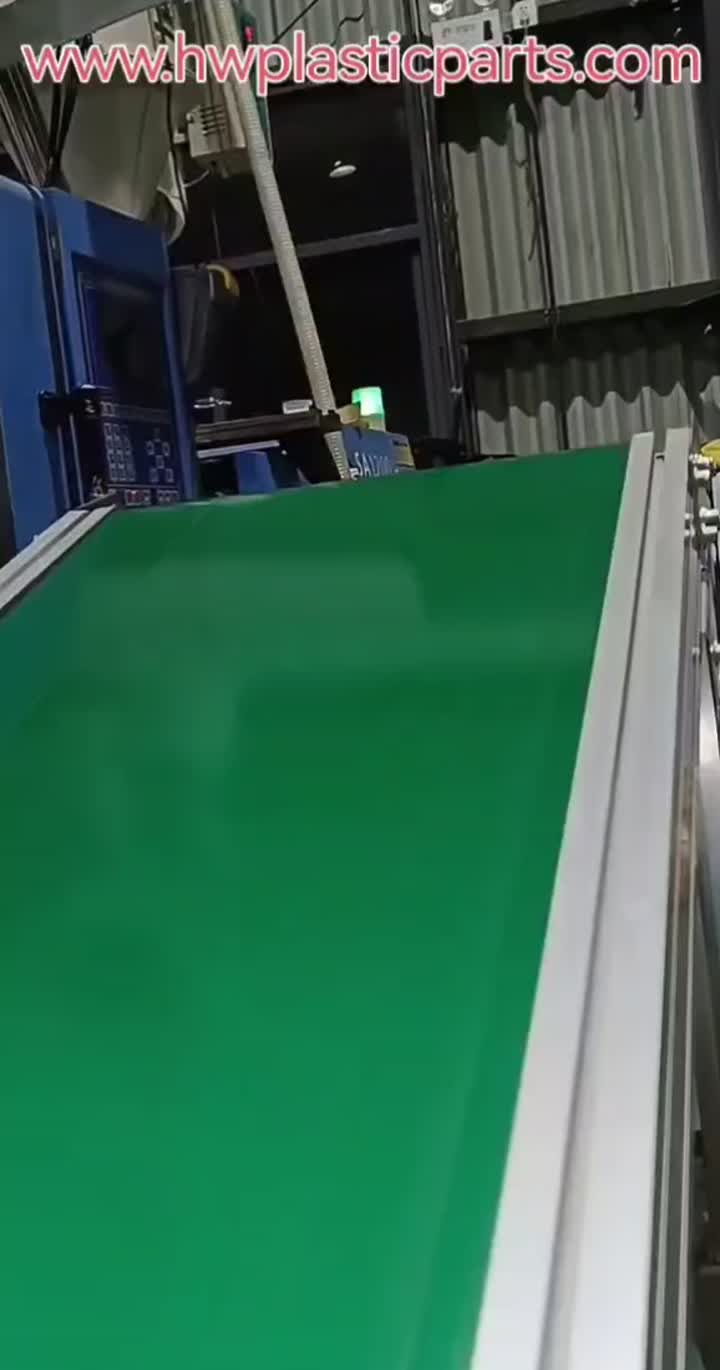 Small plastic parts injection molding