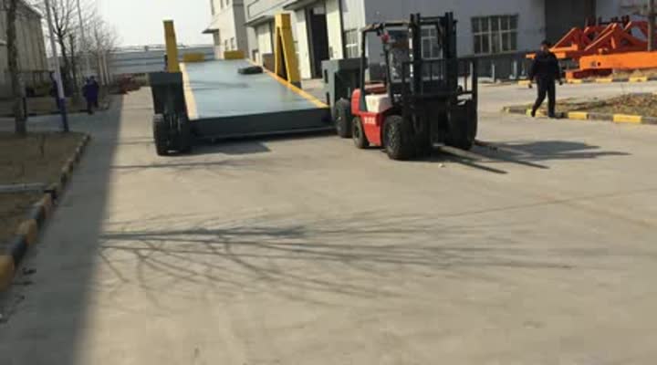 Movable truck unloader (truck unloading platform) operating video 1-7