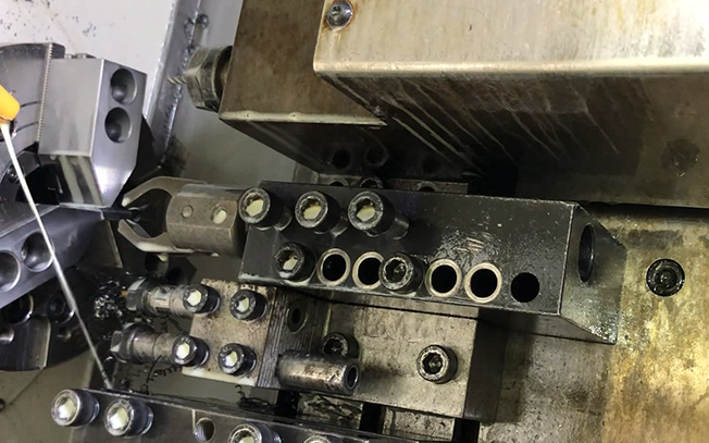 CNC Turning machining PEEK plastic rod