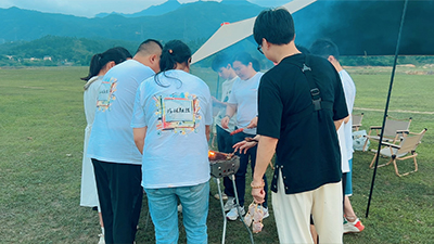 Bangunan Pasukan Syarikat Greentouch - BBQ &amp; Fireworks