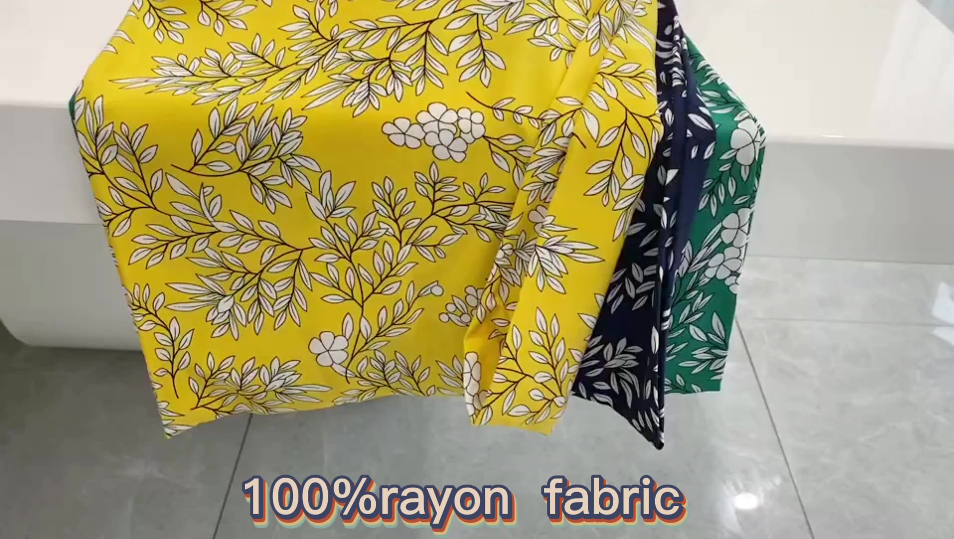 Spun woven rayon challis fabric floral viscose material tropical printed 100% viscose rayon fabric for dress shirt1