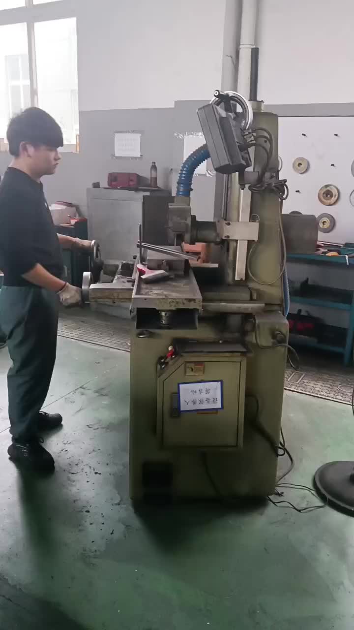 Injection mold lathe processing